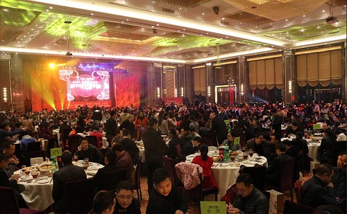 2018年新款式内衣_...重新定义性感：忠于自我才是更高形式的美|刘健|胸罩|内衣_新浪新闻