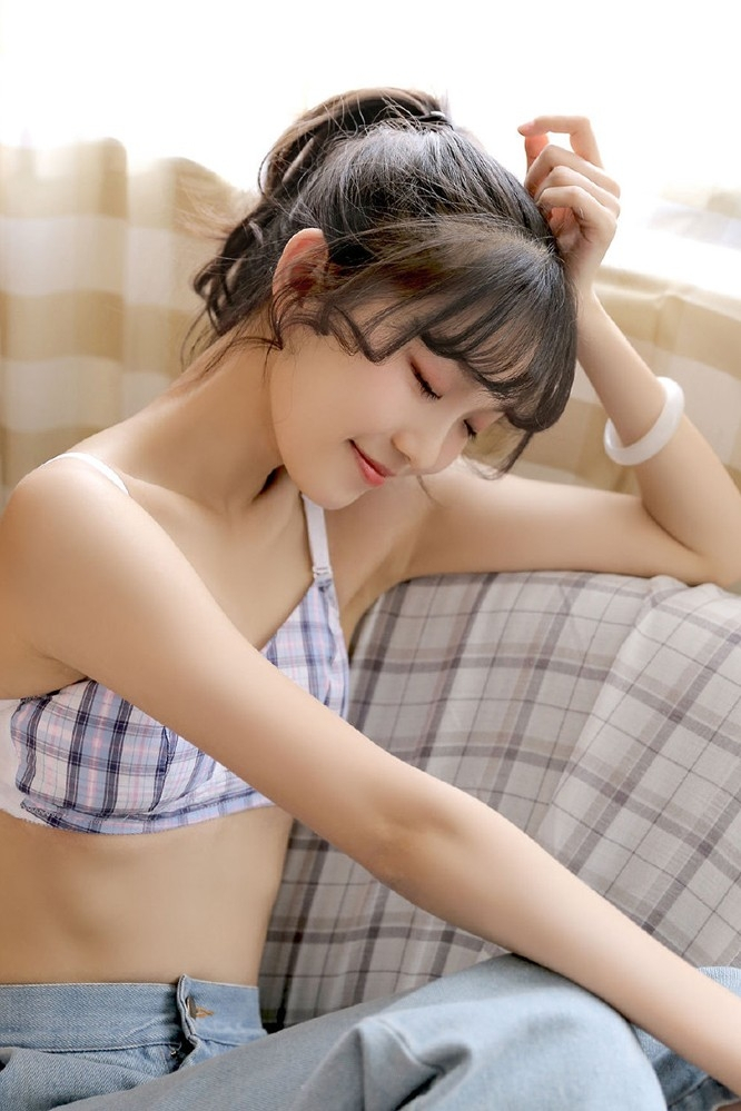 动漫女孩内衣_清纯少女内衣唯美写真