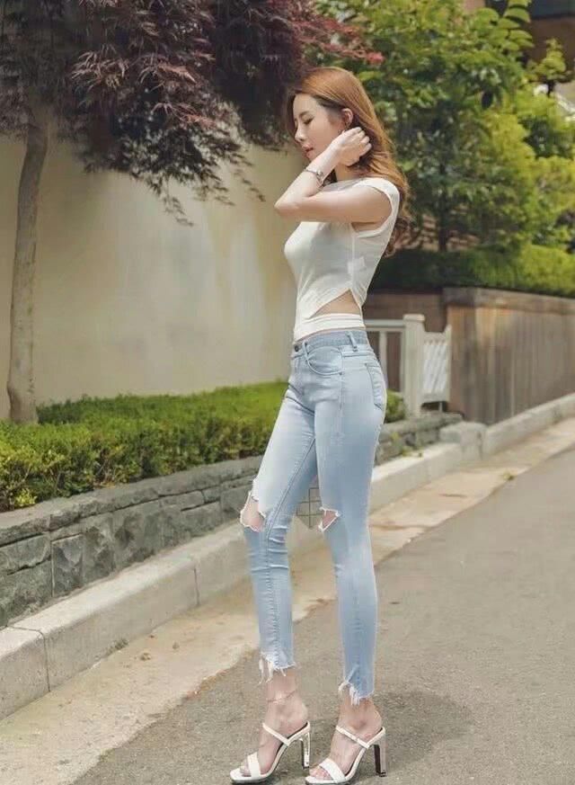 魅力曲线内衣_蓓丽莲娜登陆央视,引领高端定制内衣潮流