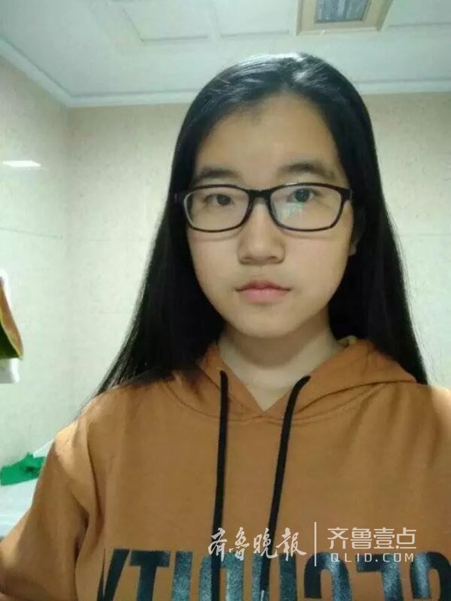 12岁女孩内衣上衣_紧急寻人！招远12岁女孩离家出走,穿米色上衣蓝校裤