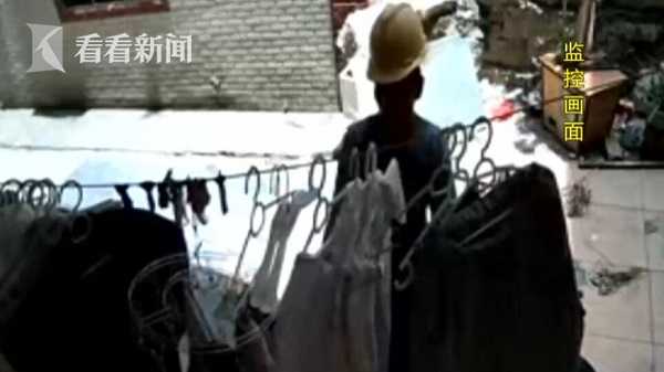 12岁少女内衣图_12岁重病女孩问父亲：咱家还有钱吗我想活着图
