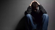 潘霜霜内衣_被“下蛊”般的奇葩爱情！他刚送走嫩妹又摊上内衣模特